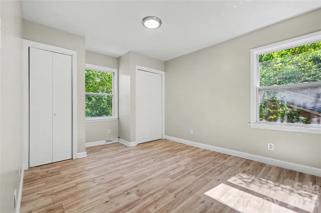5439 Kerry Lane Charlotte NC 28215