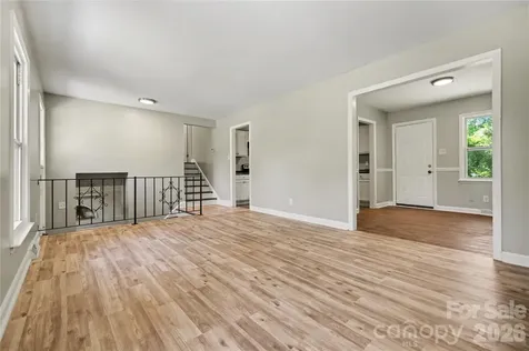 5439 Kerry Lane Charlotte NC 28215