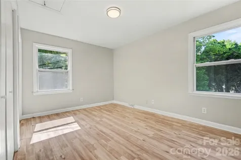 5439 Kerry Lane Charlotte NC 28215