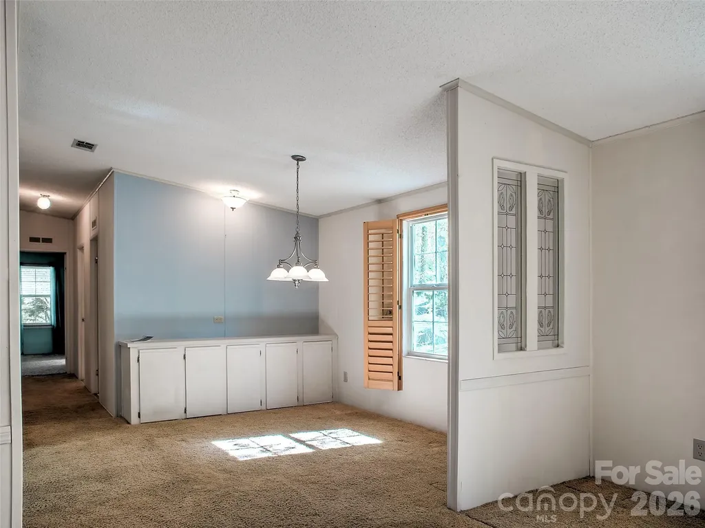 11 Rector Road Weaverville NC 28787