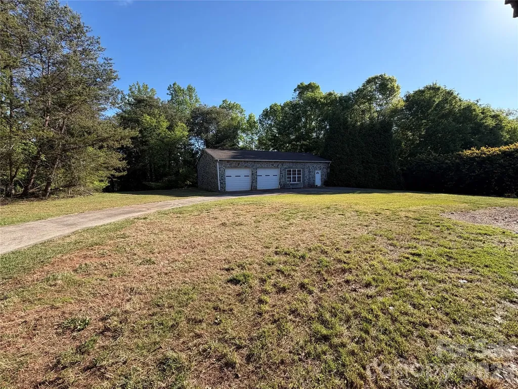 3838 Cliffside Road Mooresboro NC 28114