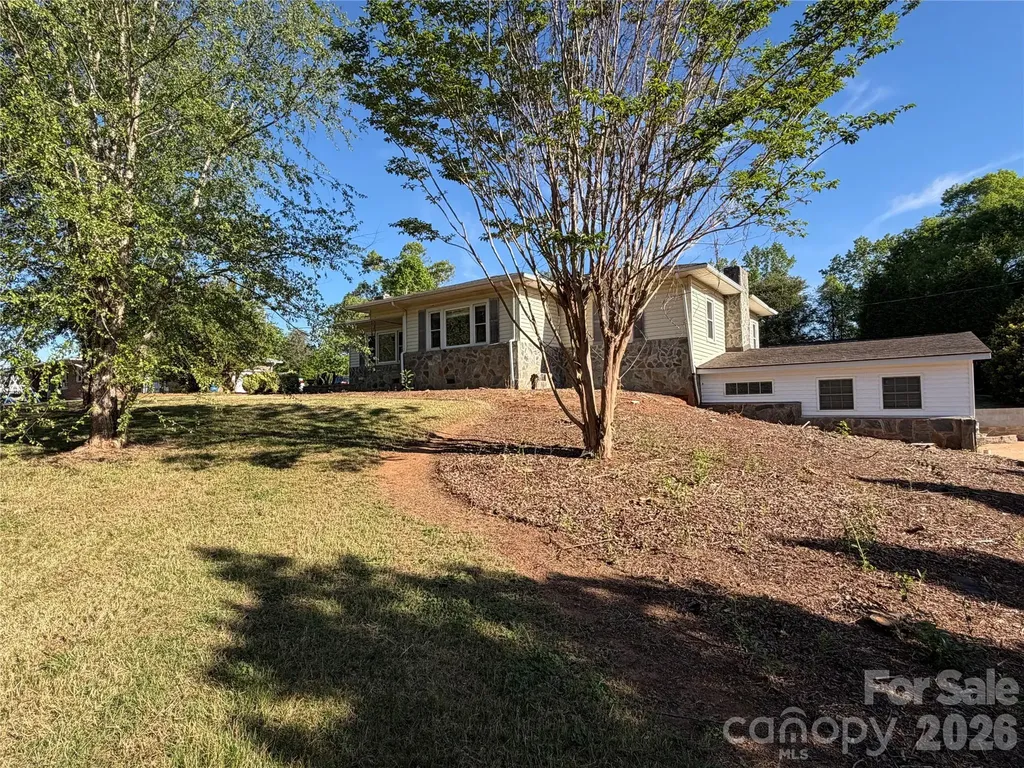 3838 Cliffside Road Mooresboro NC 28114