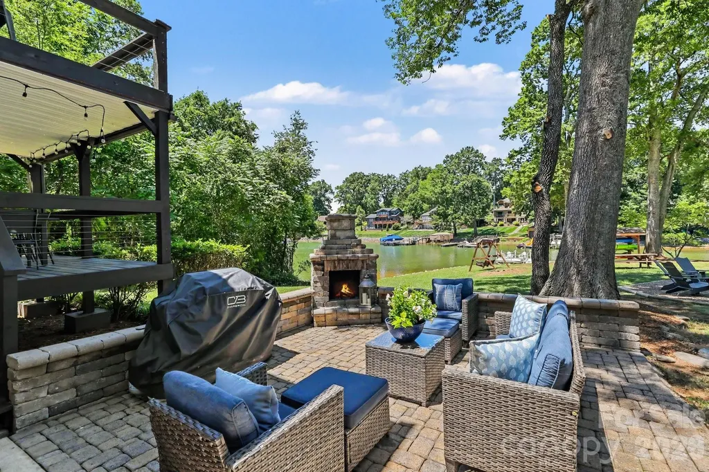 118 Waterfowl Lane Mooresville NC 28117
