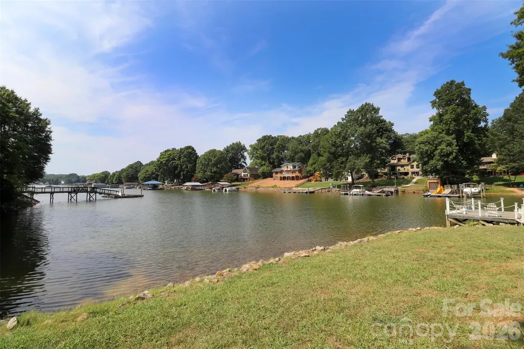 118 Waterfowl Lane Mooresville NC 28117