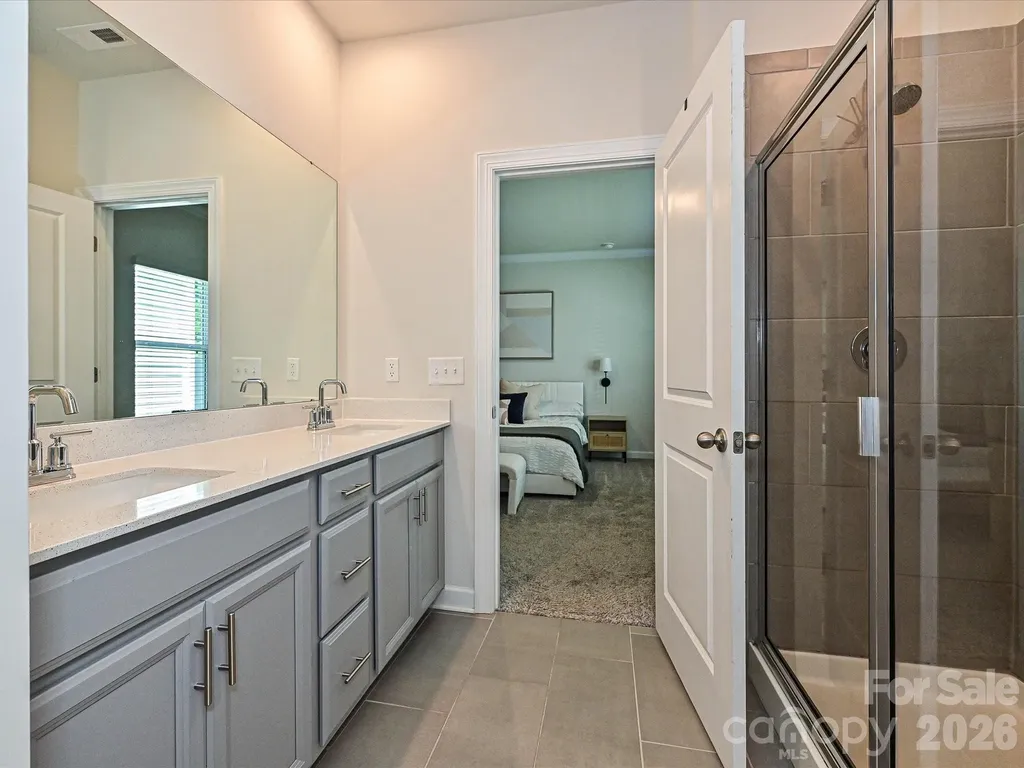 11202 Broadbent Court Charlotte NC 28278