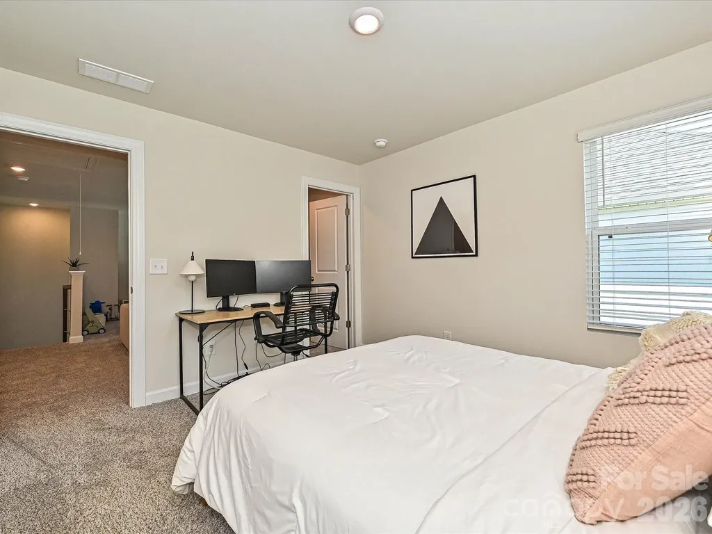 11202 Broadbent Court Charlotte NC 28278
