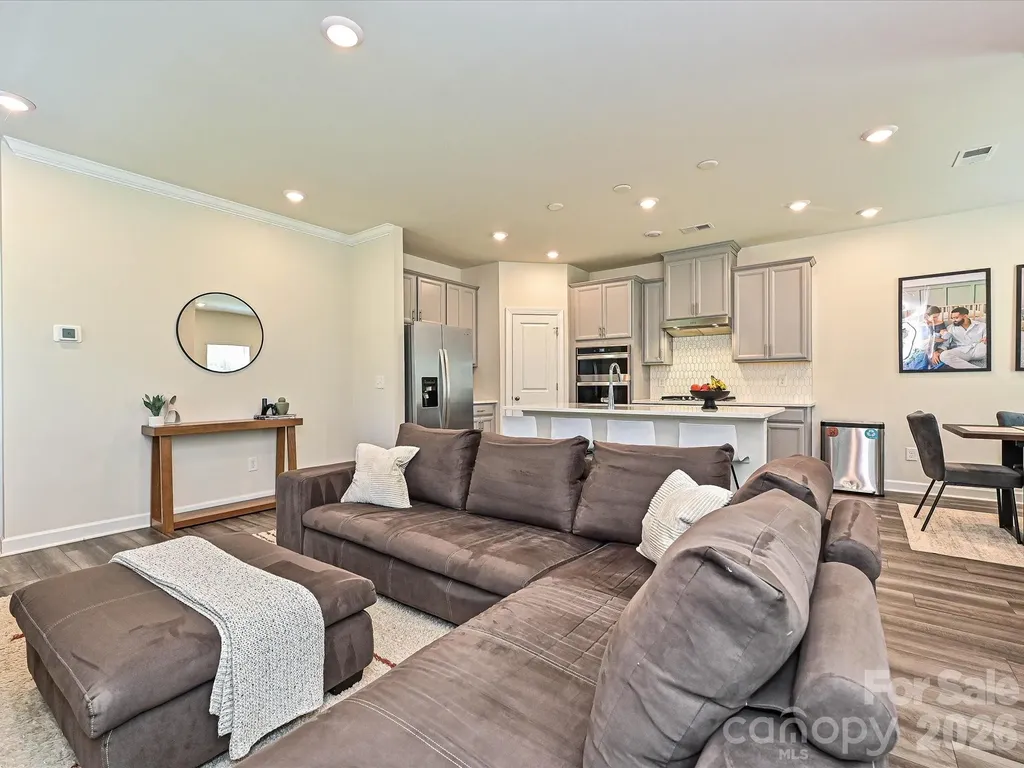11202 Broadbent Court Charlotte NC 28278