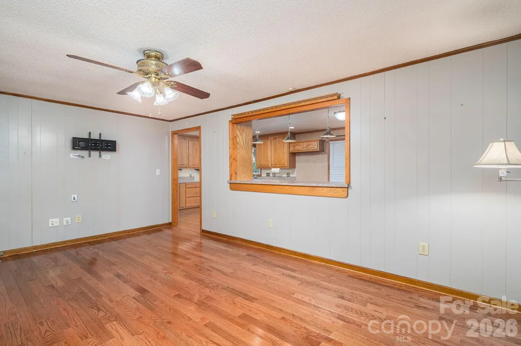 5519 Dallas High Shoals Highway Dallas NC 28034