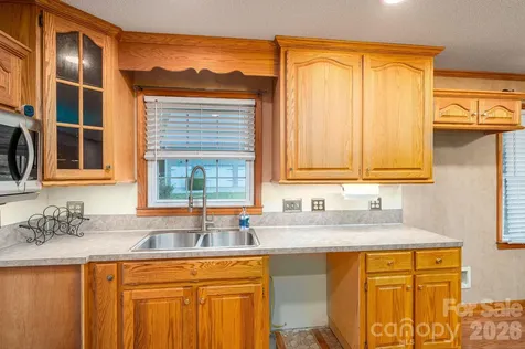5519 Dallas High Shoals Highway Dallas NC 28034