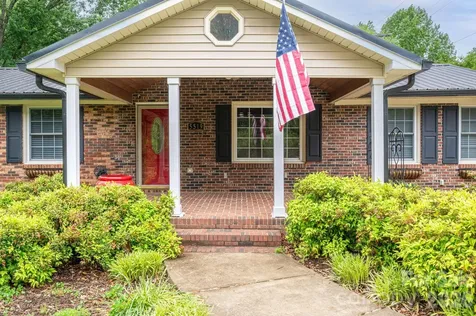 5519 Dallas High Shoals Highway Dallas NC 28034