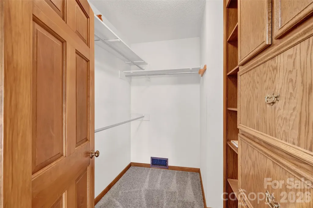 443 W Gleneagles Road Statesville NC 28625