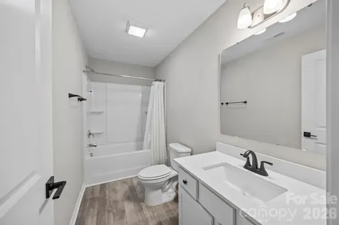 122 Slalom Street Statesville NC 28677