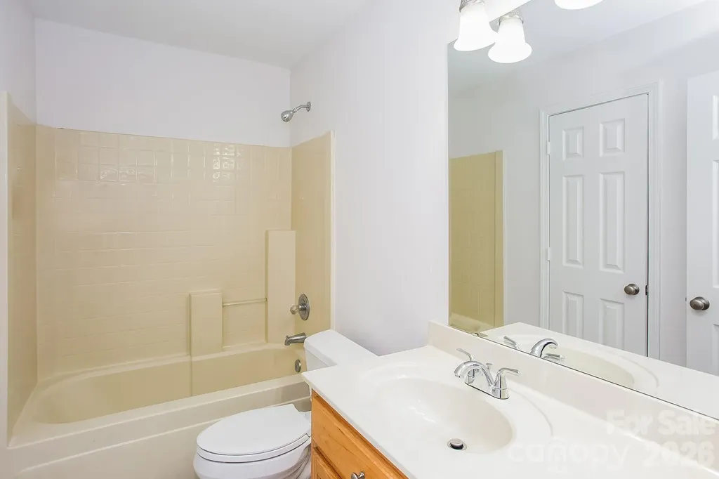 2011 Samantha Drive Kannapolis NC 28083