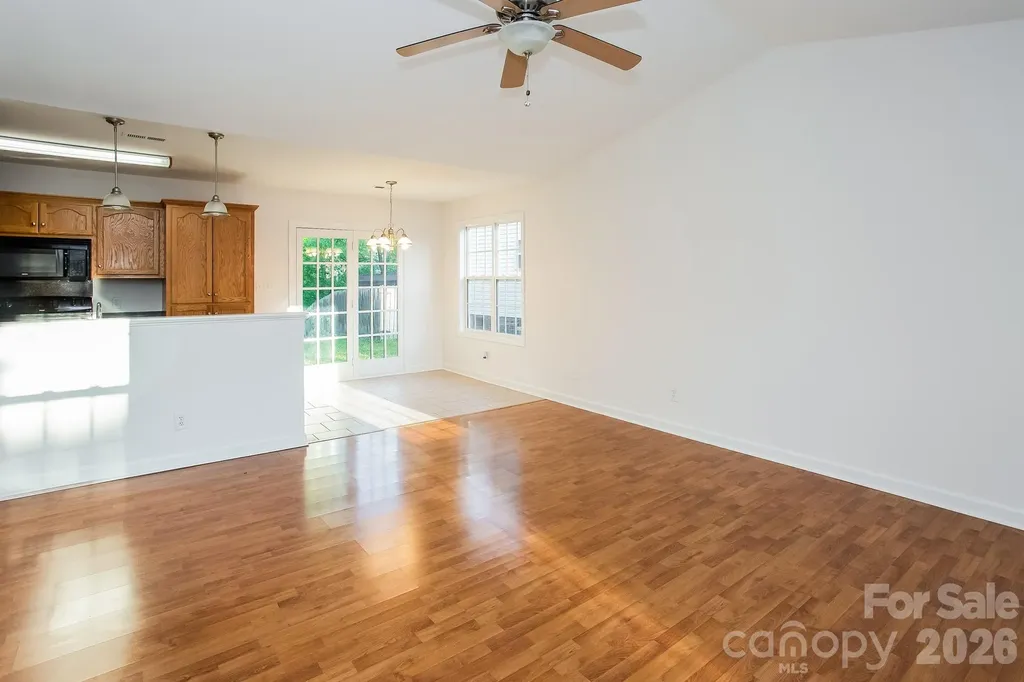 2011 Samantha Drive Kannapolis NC 28083
