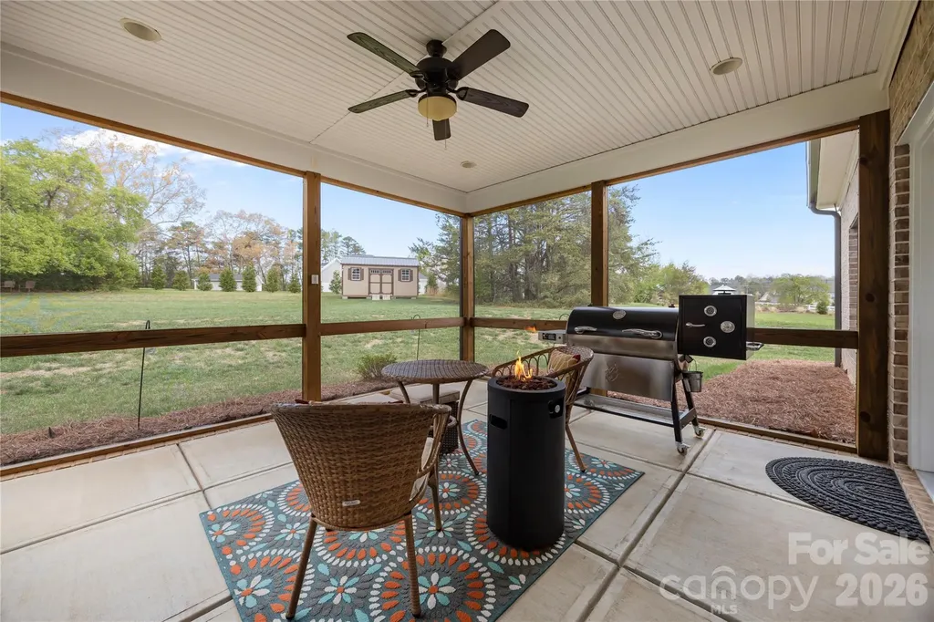 8463 Meadow Vista Drive Lewisville NC 27023