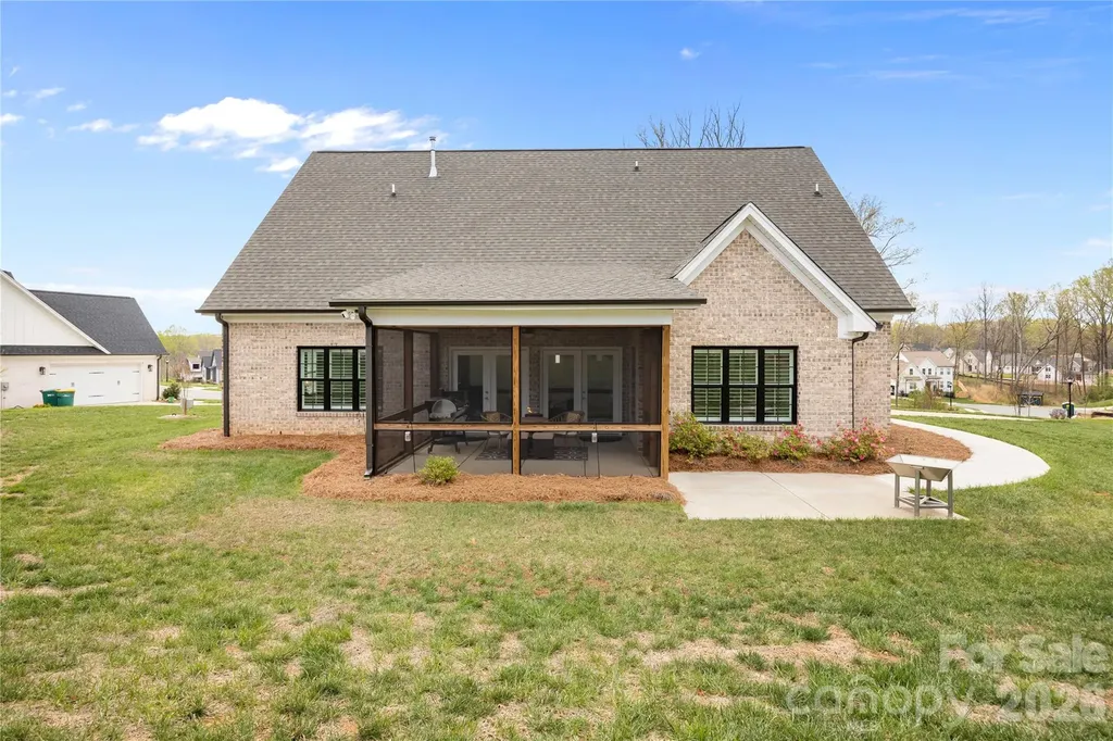 8463 Meadow Vista Drive Lewisville NC 27023