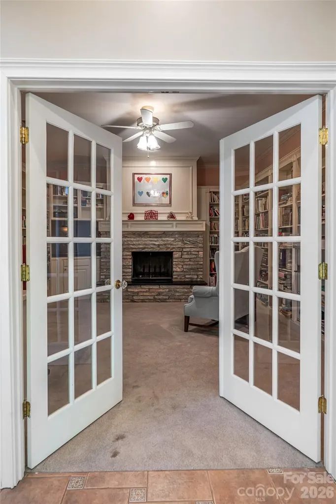 7 Ashley Road Asheville NC 28805