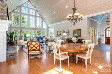 7 Ashley Road Asheville NC 28805