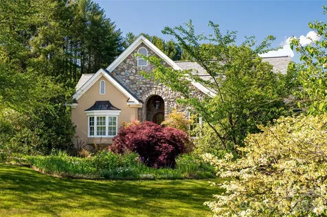 7 Ashley Road Asheville NC 28805