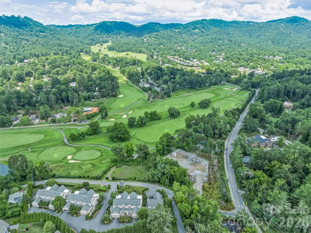 30 Dover Street Asheville NC 28804