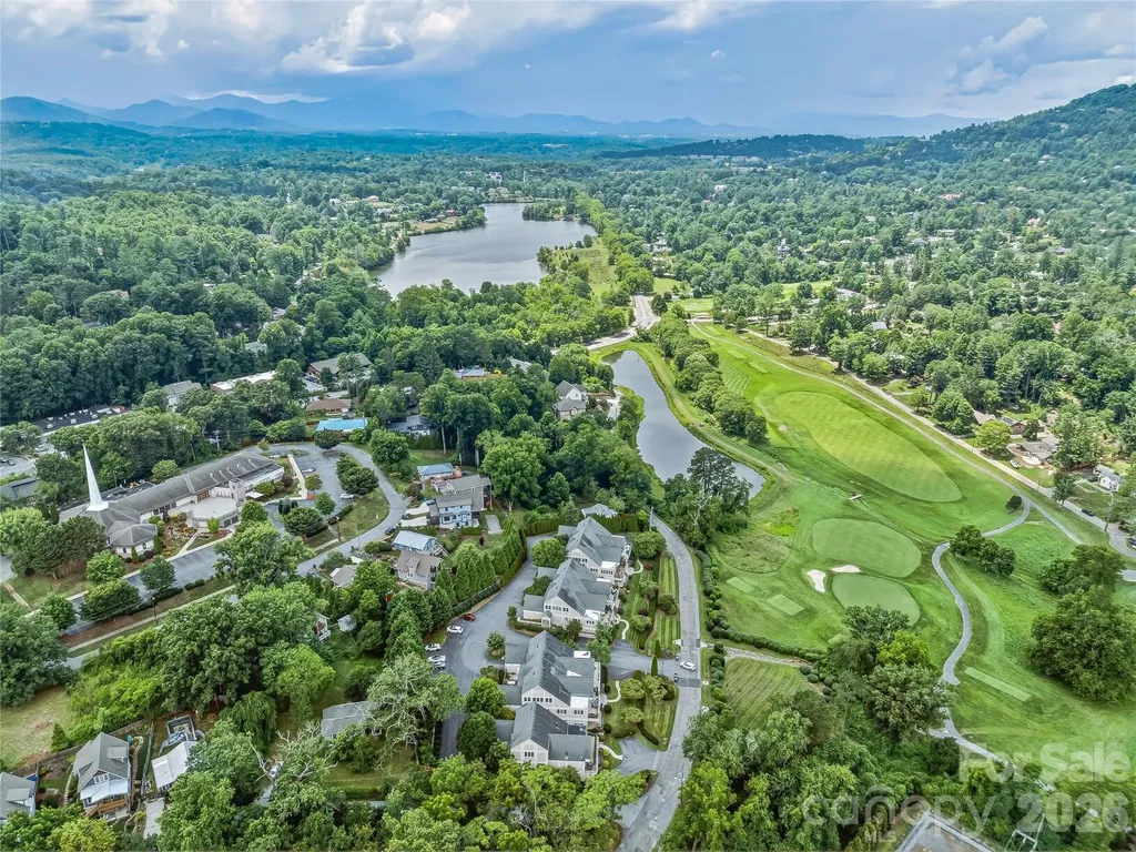 30 Dover Street Asheville NC 28804