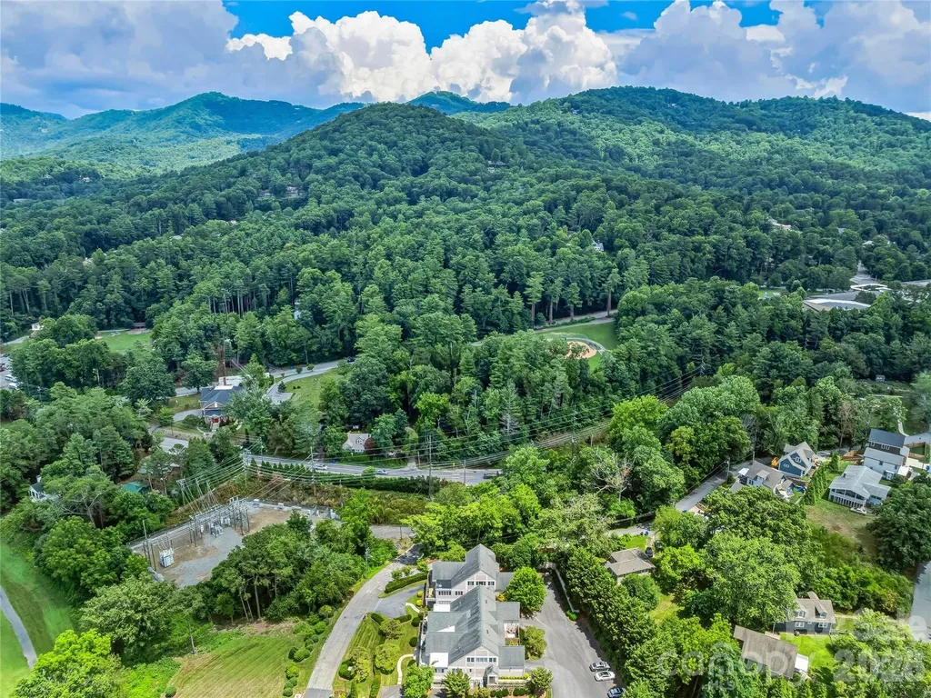 30 Dover Street Asheville NC 28804