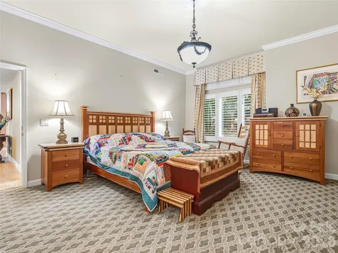 30 Dover Street Asheville NC 28804