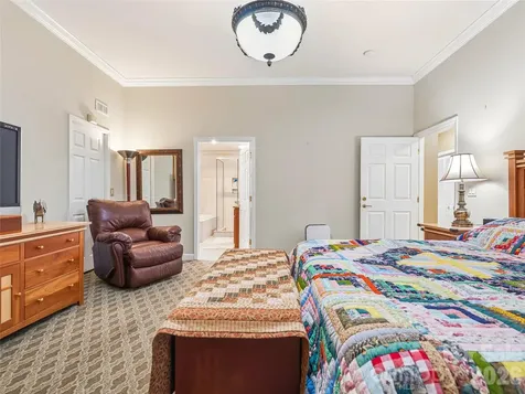 30 Dover Street Asheville NC 28804