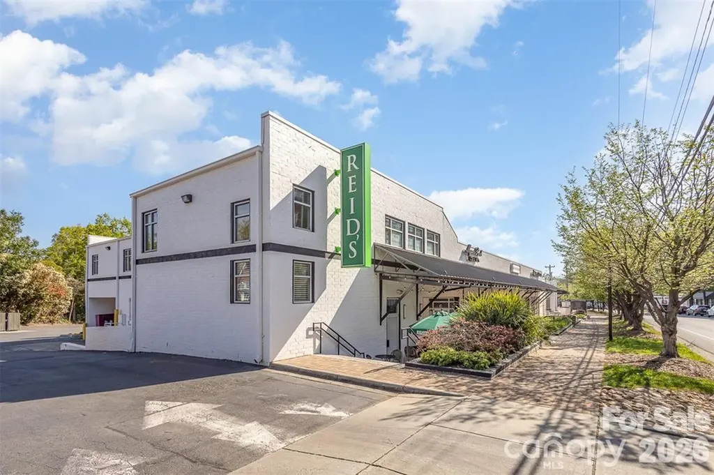 2990 Selwyn Avenue Charlotte NC 28209