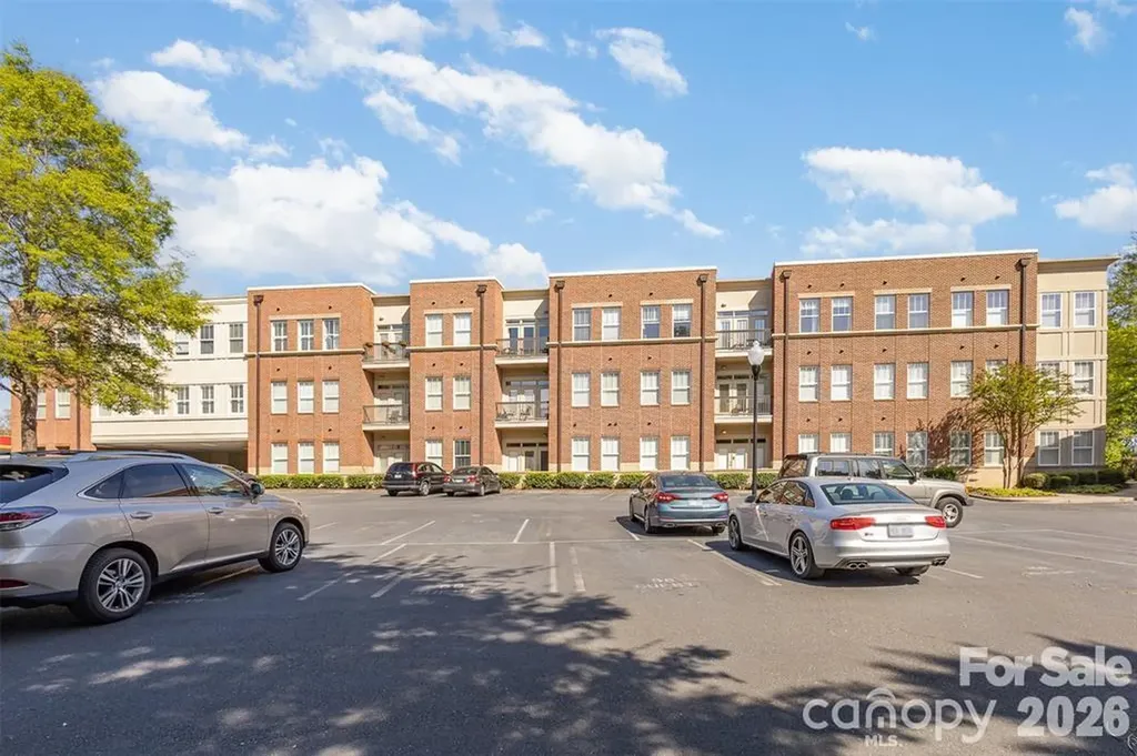 2990 Selwyn Avenue Charlotte NC 28209