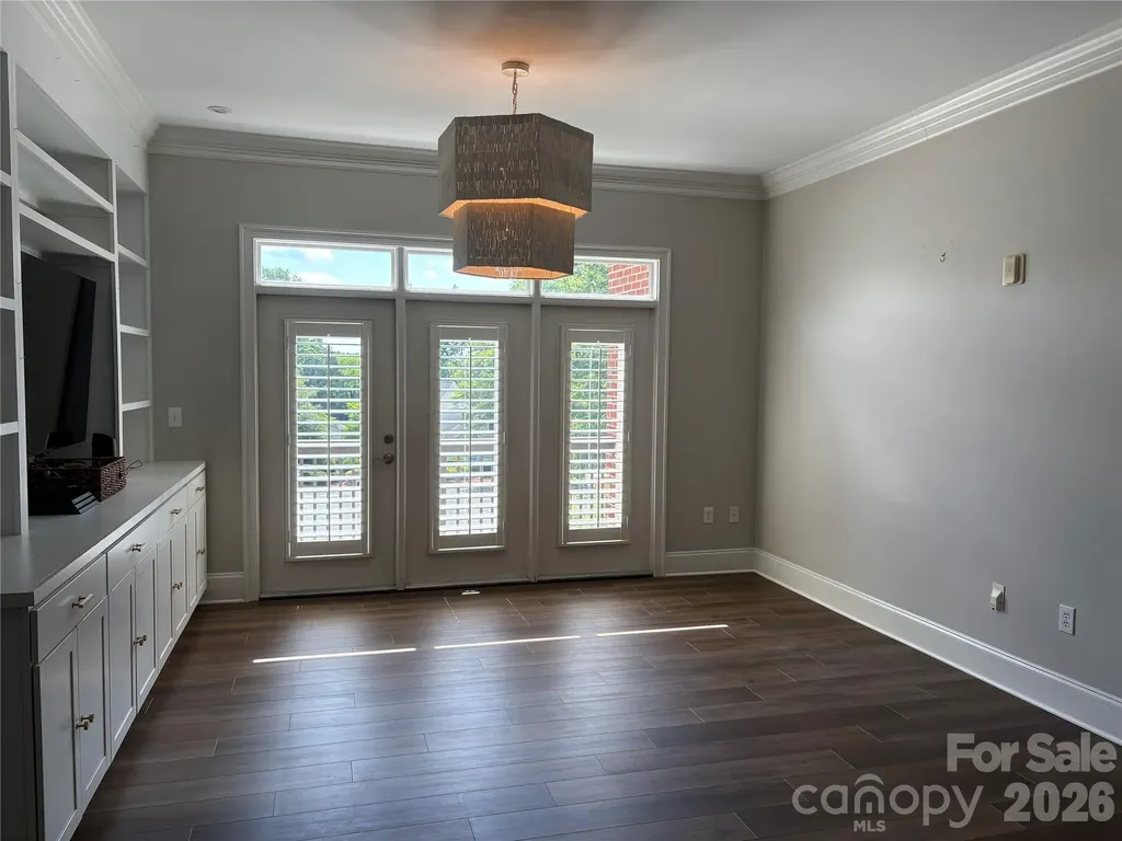 2990 Selwyn Avenue Charlotte NC 28209