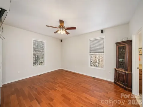 16 Sunny Lane Mars Hill NC 28754