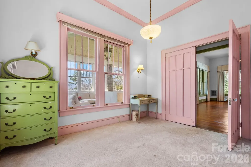 334 Chestnut Circle Blowing Rock NC 28605