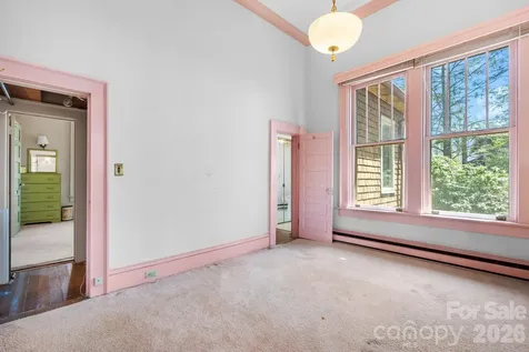 334 Chestnut Circle Blowing Rock NC 28605
