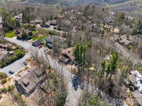 334 Chestnut Circle Blowing Rock NC 28605