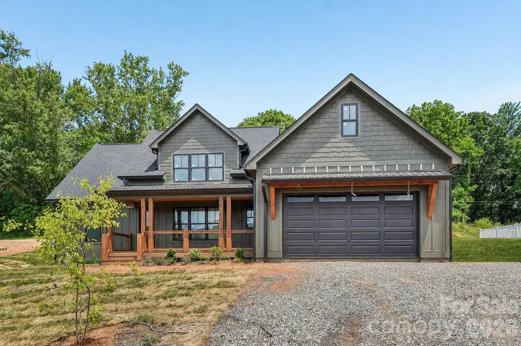 32 South View Drive Burnsville NC 28714