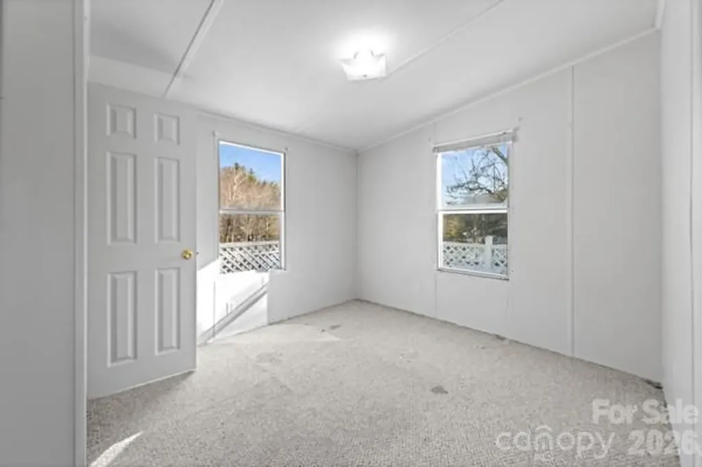 111 Oxford Lane Blowing Rock NC 28605