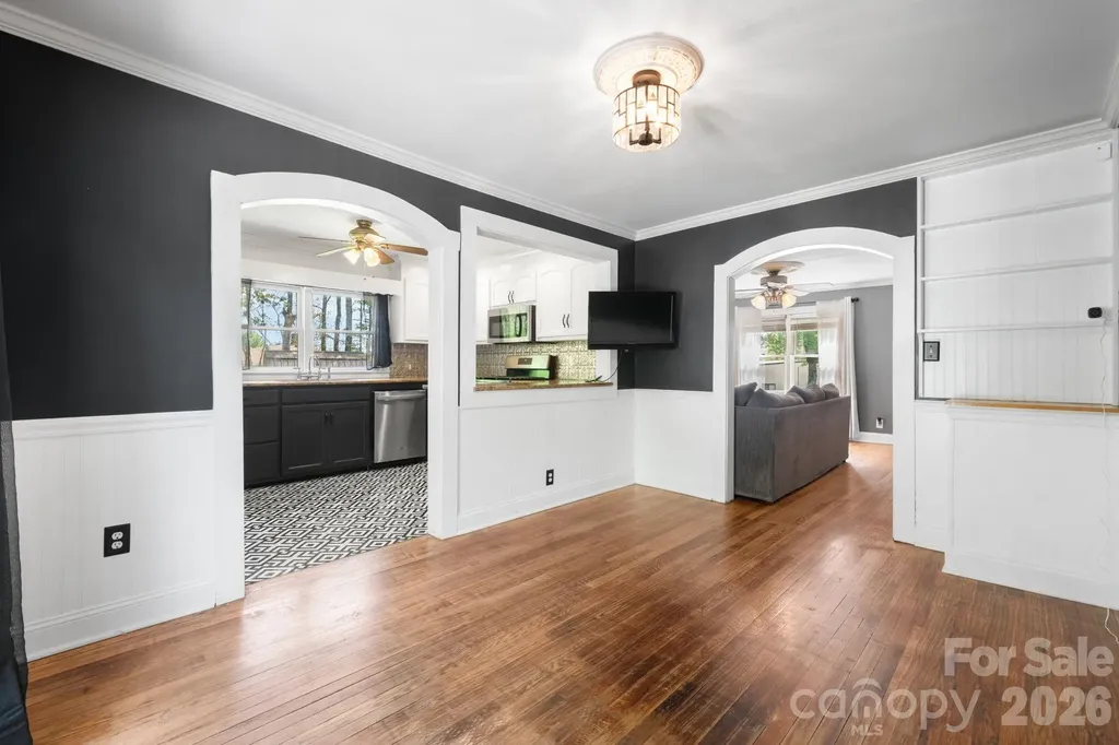 715 Main Street Hudson NC 28638