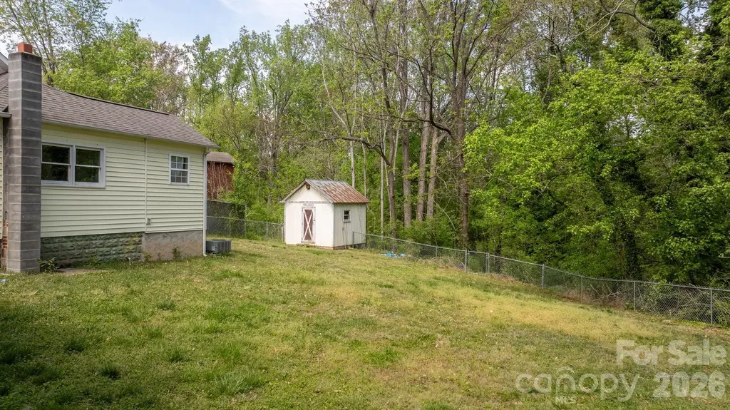 715 Main Street Hudson NC 28638