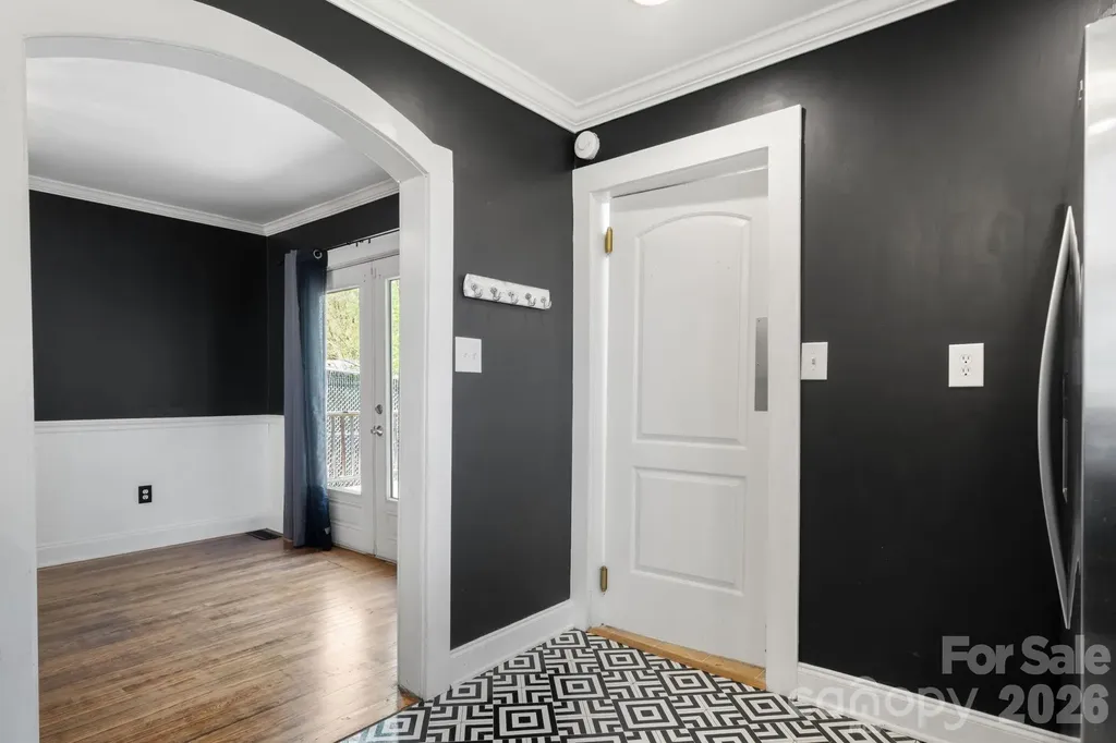 715 Main Street Hudson NC 28638