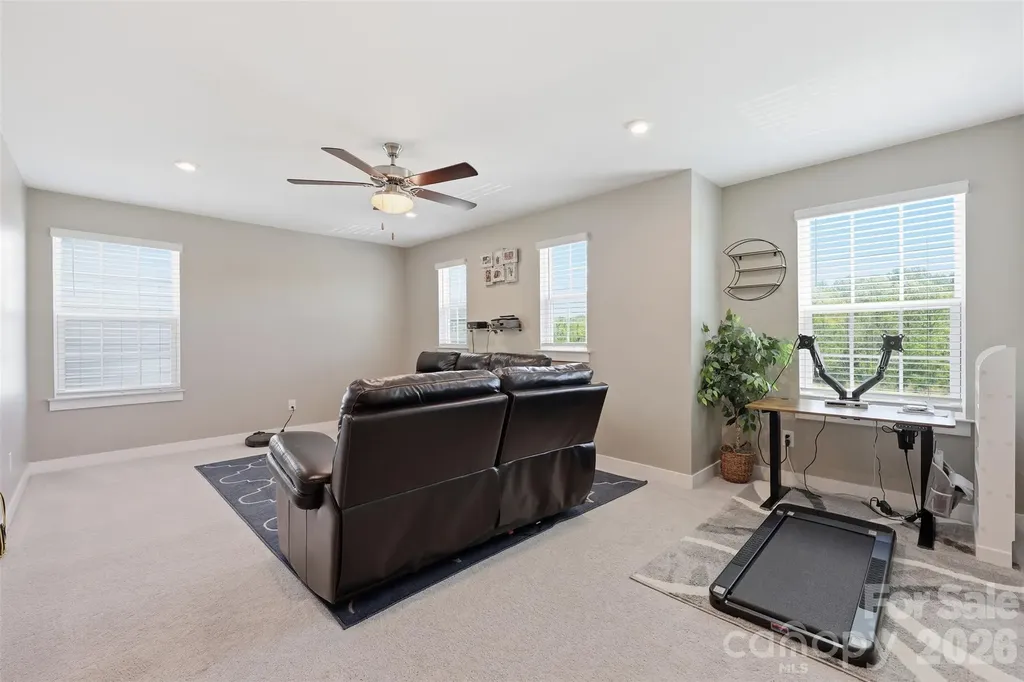 10258 Paper Birch Drive Charlotte NC 28215