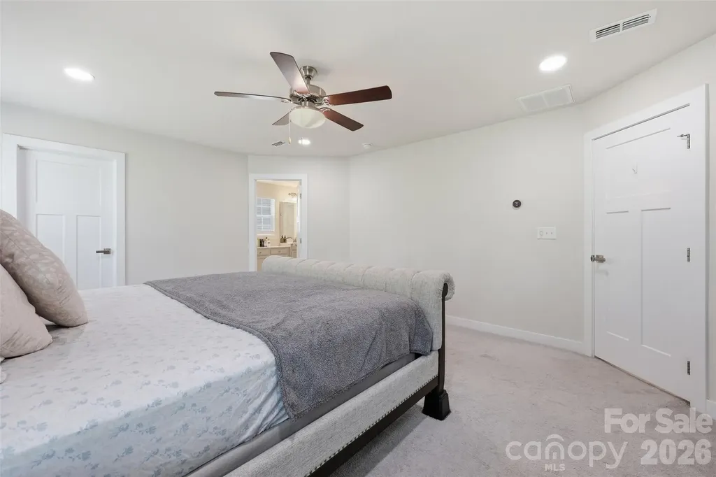 10258 Paper Birch Drive Charlotte NC 28215