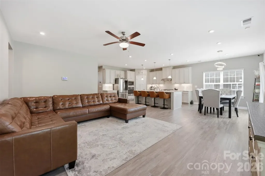10258 Paper Birch Drive Charlotte NC 28215