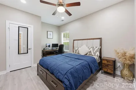 10258 Paper Birch Drive Charlotte NC 28215