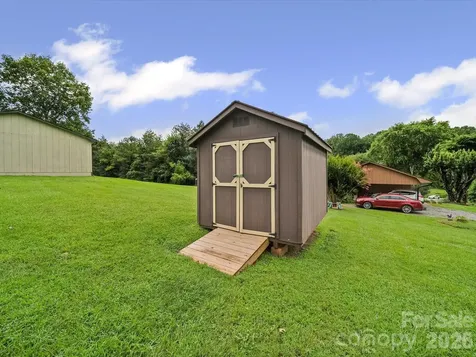 3510 Flint Drive Statesville NC 28677