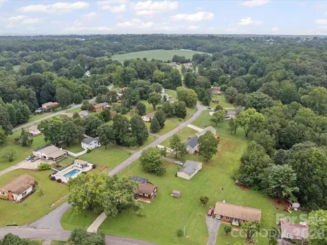 3510 Flint Drive Statesville NC 28677