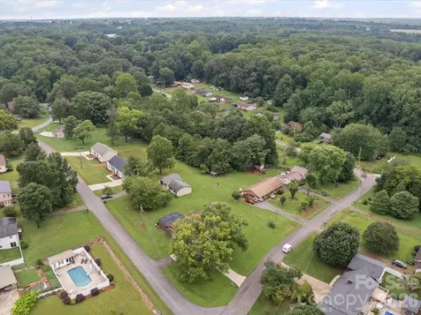 3510 Flint Drive Statesville NC 28677