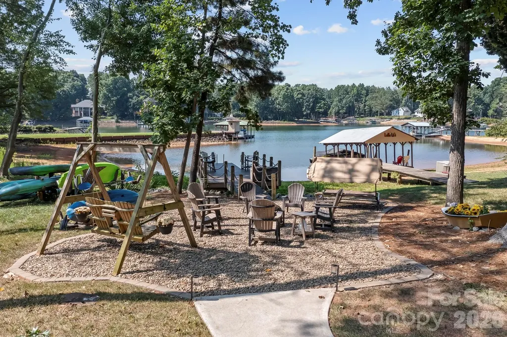 348 Catalina Drive Mooresville NC 28117