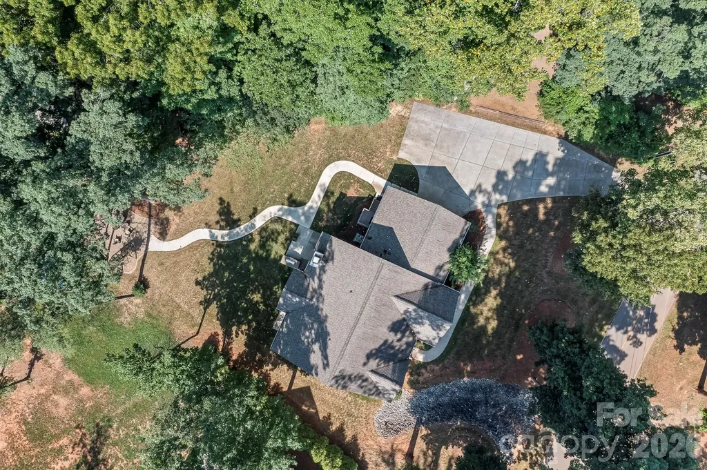 348 Catalina Drive Mooresville NC 28117
