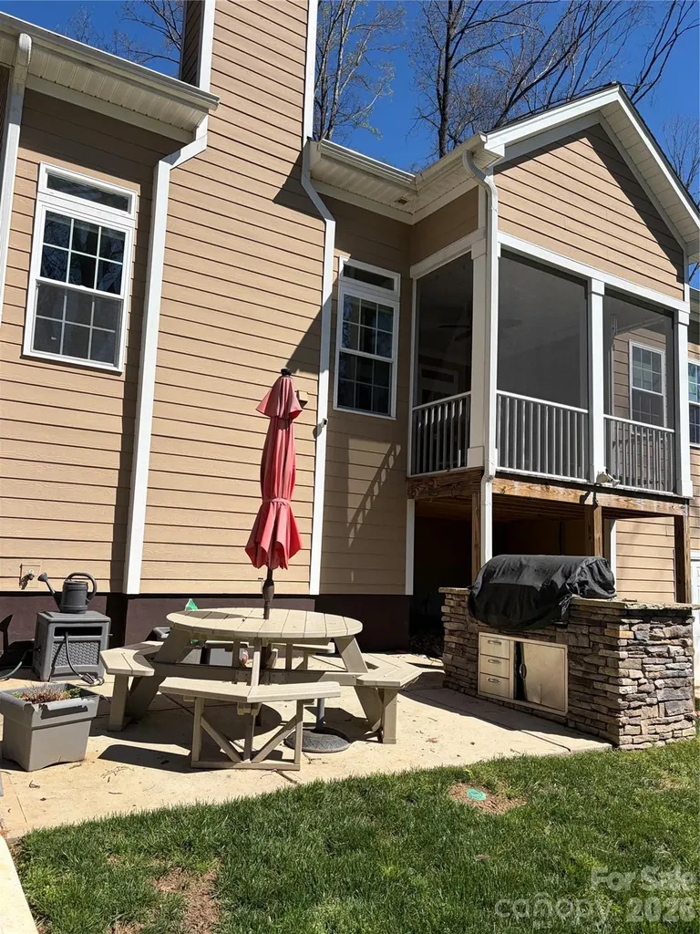 348 Catalina Drive Mooresville NC 28117